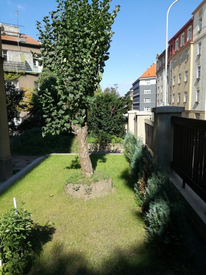 Jezerka Apartments Praga Esterno foto